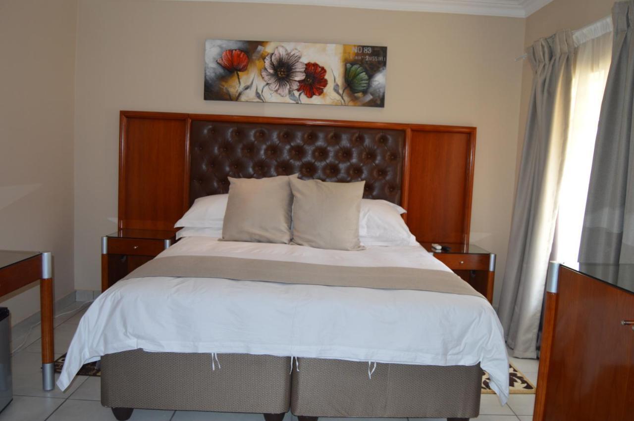 Airport Gardens Boutique Hotel Boksburg Zewnętrze zdjęcie